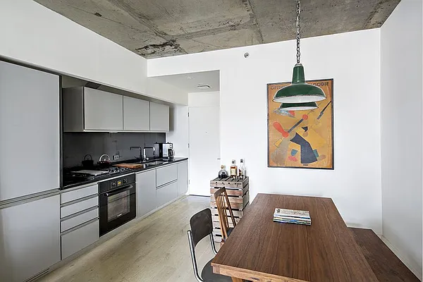 Sold by Stribling | media 2