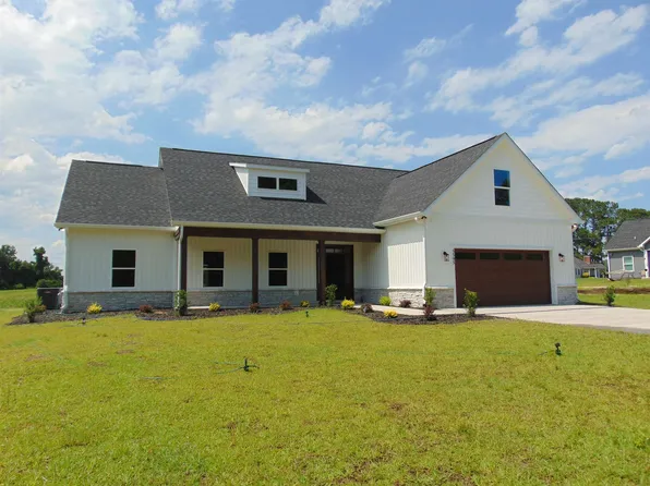 5595 Whispering Woods Rd., Conway, SC 29526