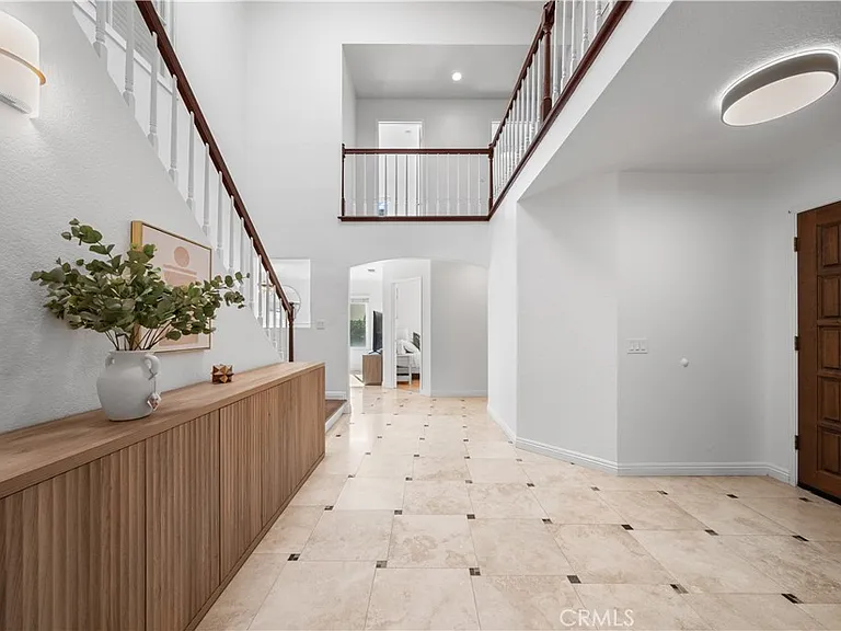 13850 Bruyere Ct — Photo 37