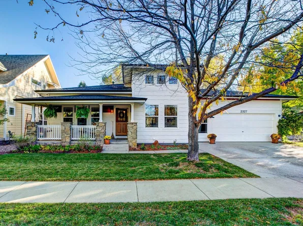 2327 Bellwether Ln, Fort Collins, CO 80521
