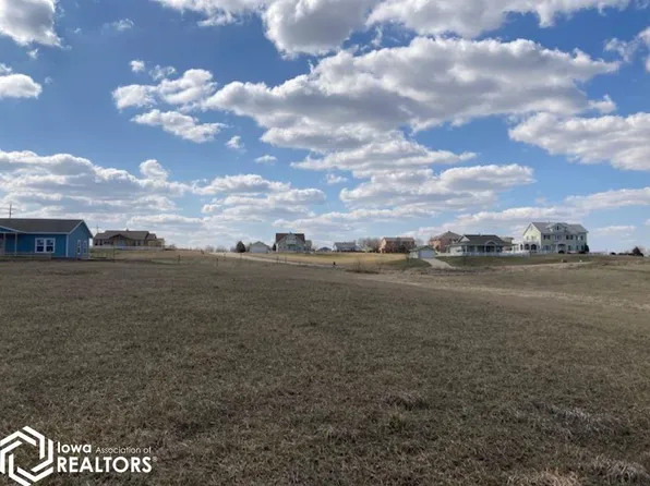 2313 Walton Rd, Fairfield, IA 52556