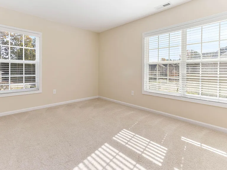 1237 Mantra Ct — Photo 27