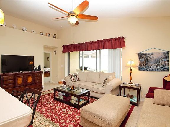 5th image of 12736 Avelar Creek Dr