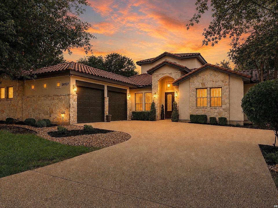 1st image of 24927 ESTANCIA CIR