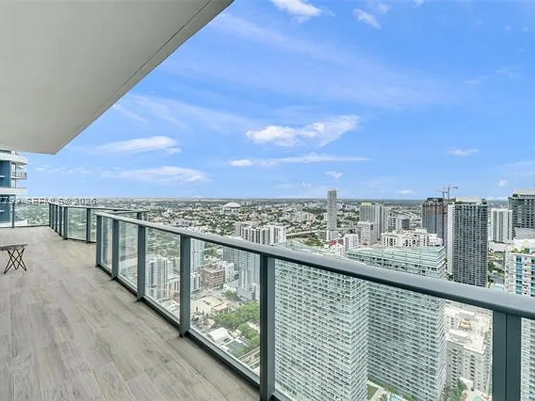 1300 S Miami Avenue Rd #Penthouse 5110 — Photo 26