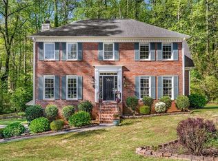 3382 Falling Brook Dr, Marietta, GA 30062