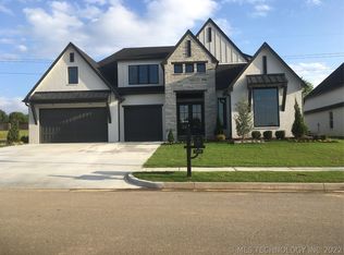 1208 W 109th Pl, Jenks, OK 74037