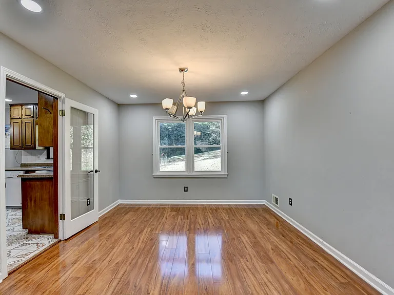 1249 Renee Dr SW #1 — Photo 16