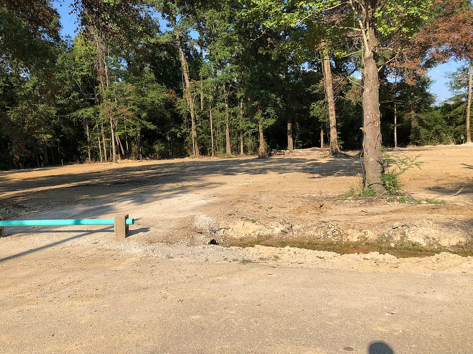 1st image of 29716 Leach Ln