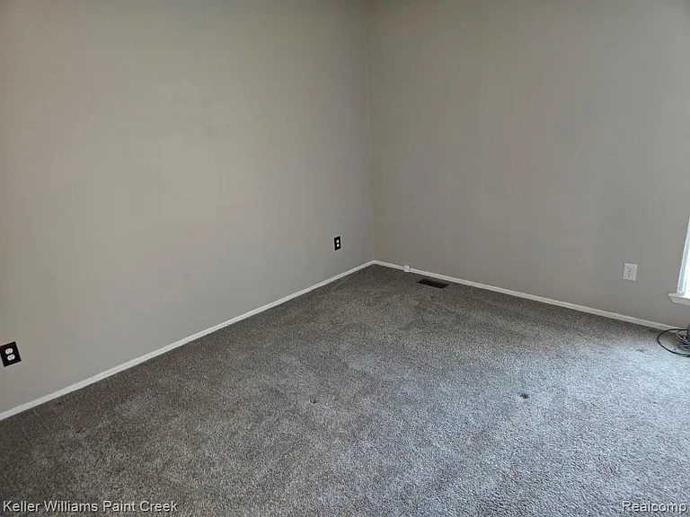 38565 Golfview Dr W — Photo 15