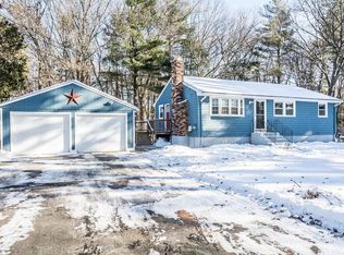 17 Race St, Billerica, MA 01821