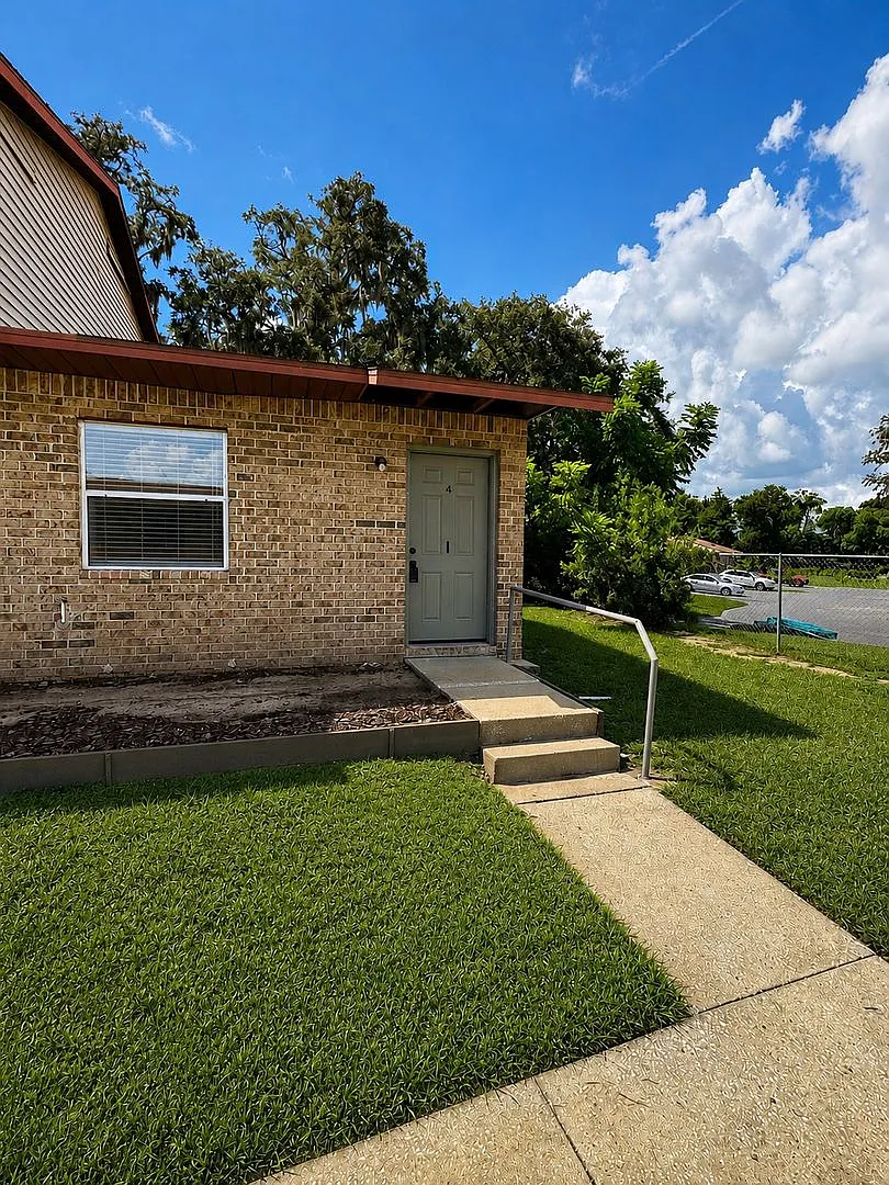 1 bed, 1.0 bath, 629 sqft, $1,099 — Photo 2