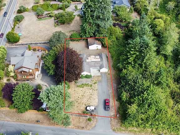 3rd image of 9509 Randall Drive NW