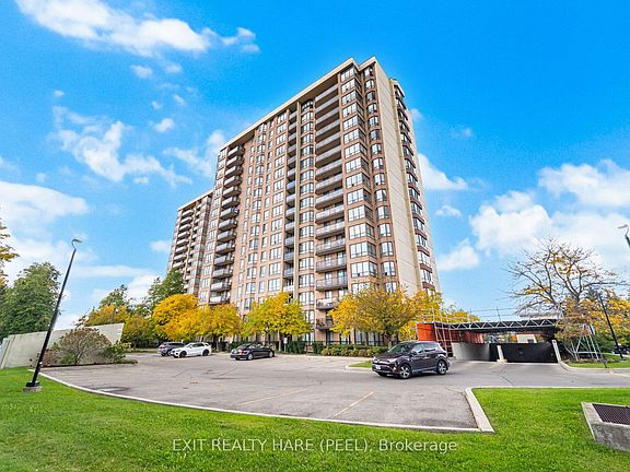 2nd image of 20 Cherrytree Dr #912
