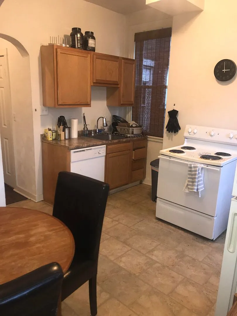 27 Welsford Street — Photo 3