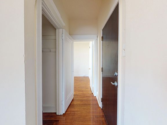 5th image of 4045 Baltimore Ave #0B-1Ba-283Sqft