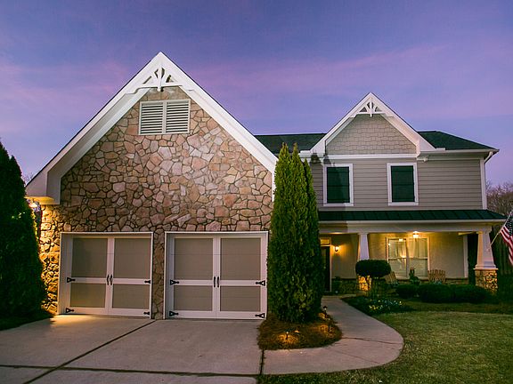 2nd image of 30 McGregor Ln