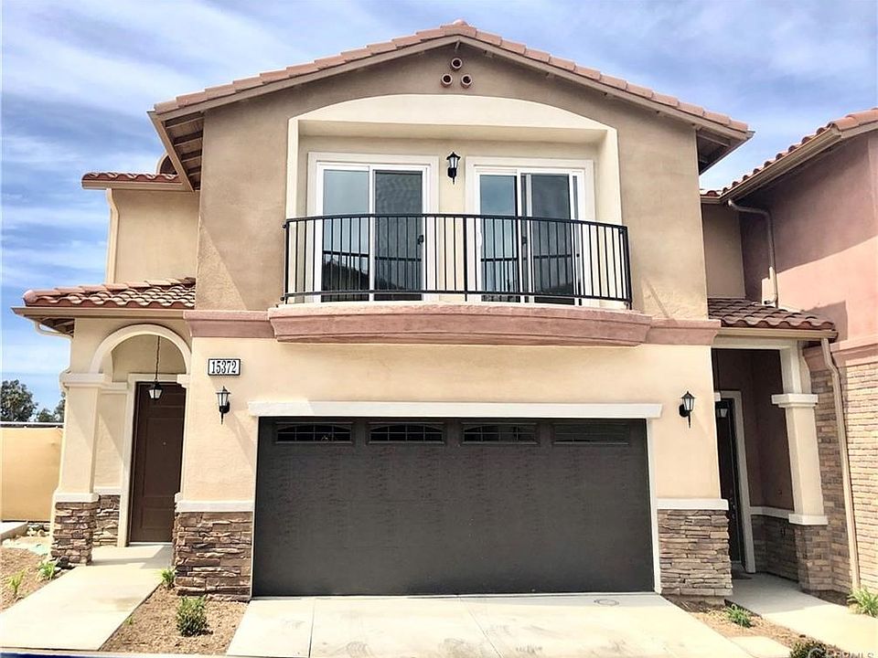 1st image of 15372 Lotus Cir