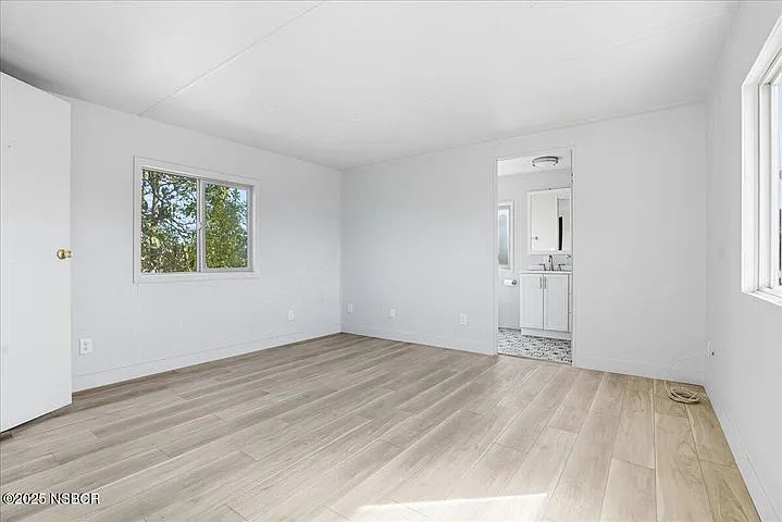 2935 E Clark Ave #ADU — Photo 8