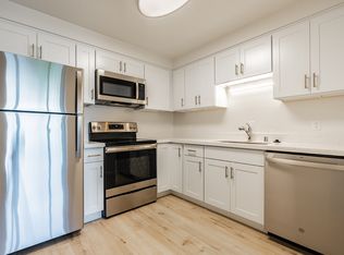 617 Dayton St APT 5, Edmonds, WA 98020