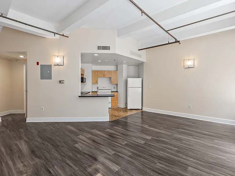 Chamber Lofts — Photo 29