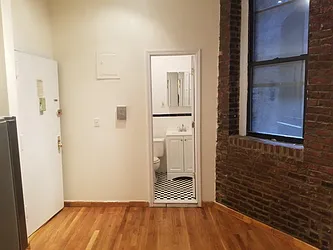 Rented by Chartwell Manhattan Realty