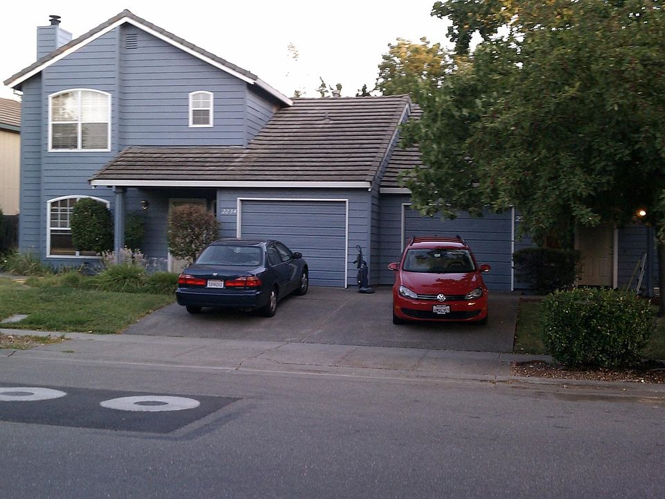 1st image of 2234 Glacier Dr