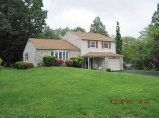 311 Windsor Dr, Churchville, PA