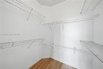 3 bed, 1632 sqft, $3,800 — Photo 4