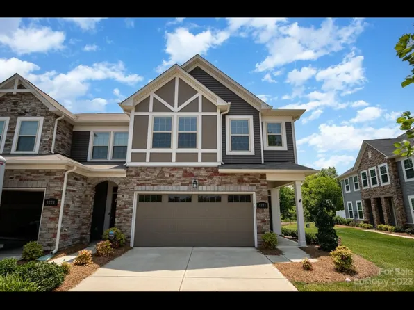 9227 Glenburn Ln, Charlotte, NC