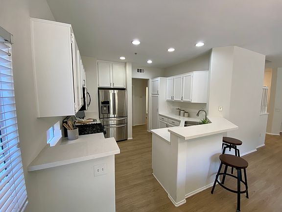 3rd image of 39719 Princeton Way Unit A