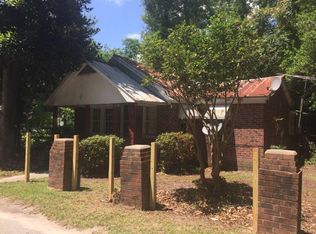 203 Delano St, Saint George, SC 29477