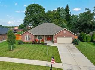 108 Eagle Ridge Dr, Franklin, OH 45005