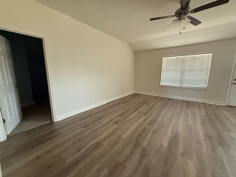 331 Hog Eye Rd — Photo 2
