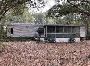 18922 Ravenswood Rd, Altoona, FL 32702