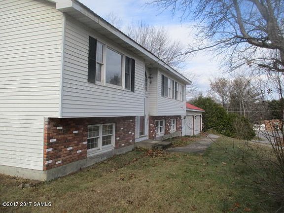 2nd image of 100 Lemont Ave