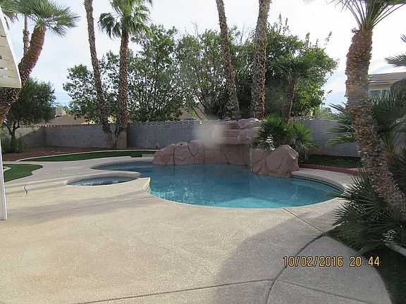 2nd image of 5218 Casey Ct