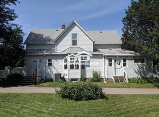 613 Bay St #1, Saint Paul, MN 55102