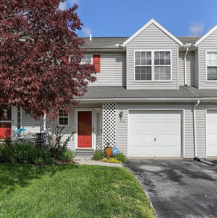 1st image of 5790 Hidden Lake Dr