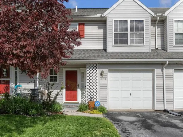5790 Hidden Lake Dr, Harrisburg, PA 17111