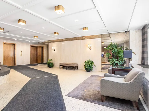 330 Third Avenue image 10 of 13