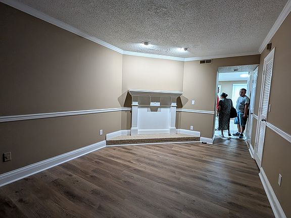 4th image of 2448 Scott Valley Dr