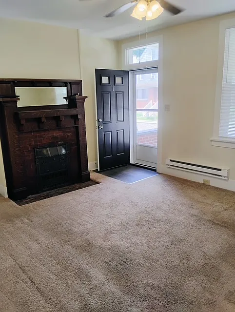 1 bed, 750 sqft, $925 — Photo 3