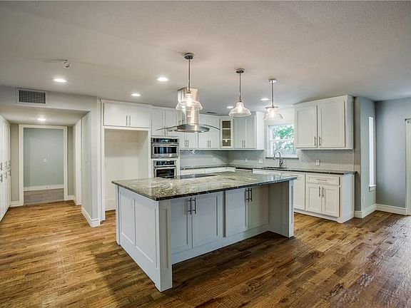 4th image of 4767 Overton Woods Dr