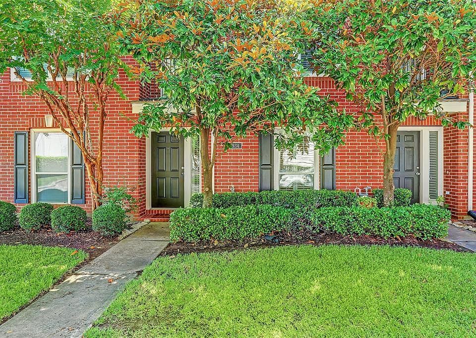1st image of 934 E Heights Hollow Ln