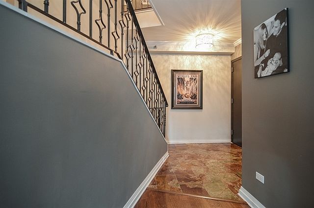 33 W Ontario St APT 14B, Chicago, IL 60654 | Zillow