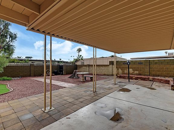 10653North32ndDrive4