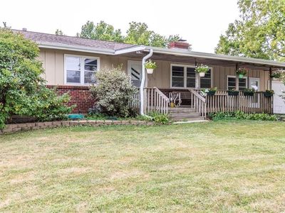 15415 Cedar St, Basehor, KS, 66007