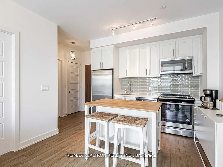 333 Sea Ray Ave #D429 — Photo 9