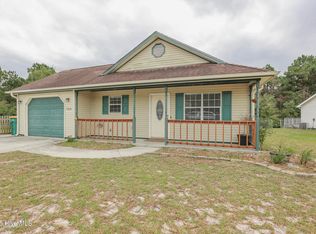 166 Parnell Rd, Hubert, NC 28539